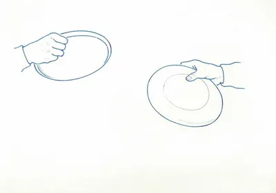 Backhand Throw: Grip on the Frisbee